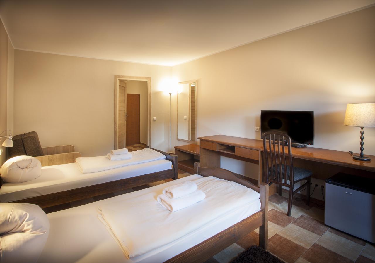 Hotel Las Piechowice Luaran gambar