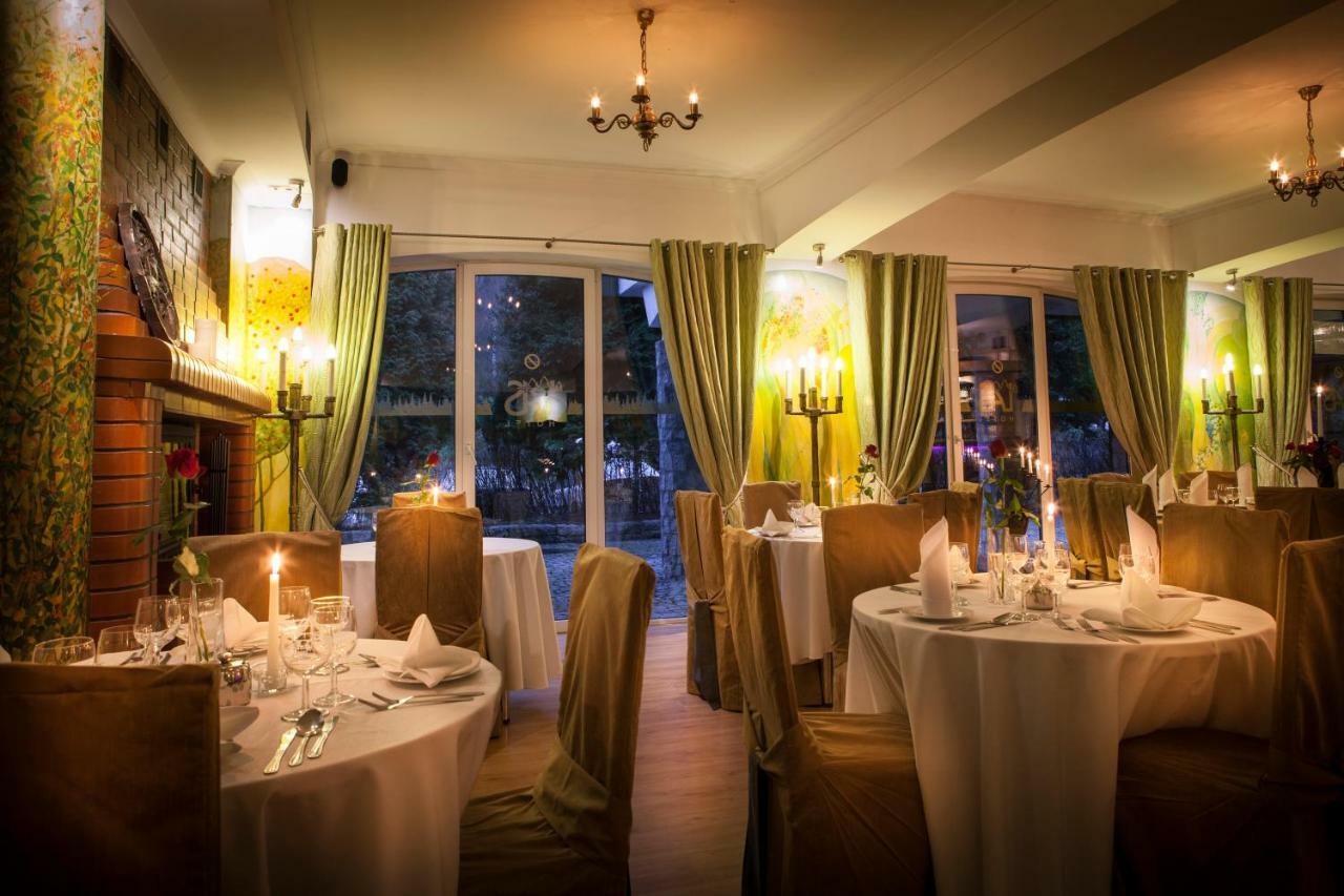Hotel Las Piechowice Luaran gambar