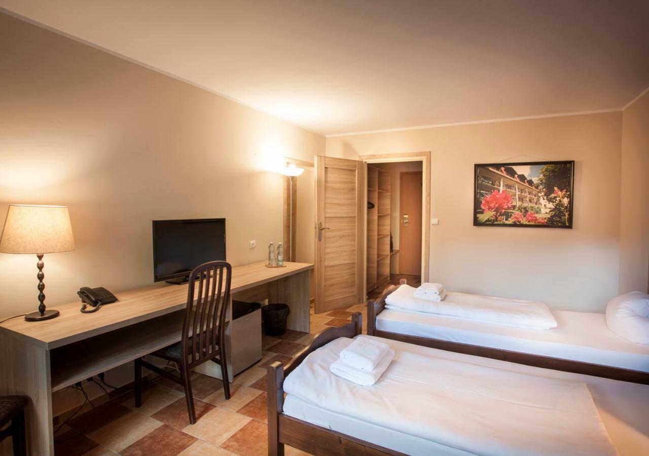 Hotel Las Piechowice Luaran gambar